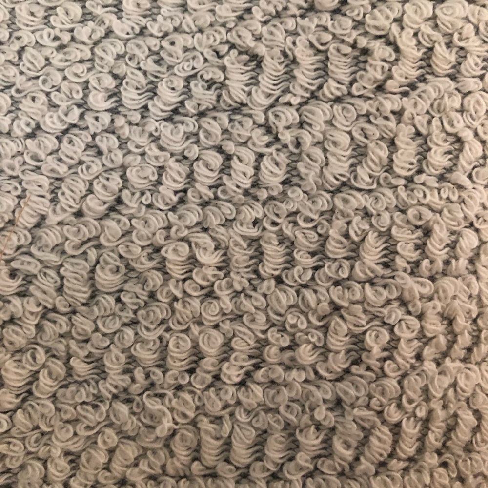 Sweater - Picture 4 of 4